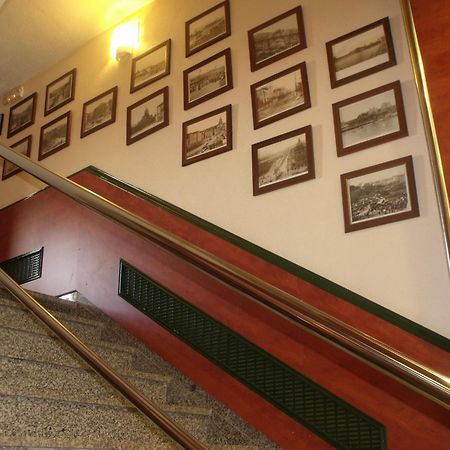 Hotel Ria De Більбао Екстер'єр фото